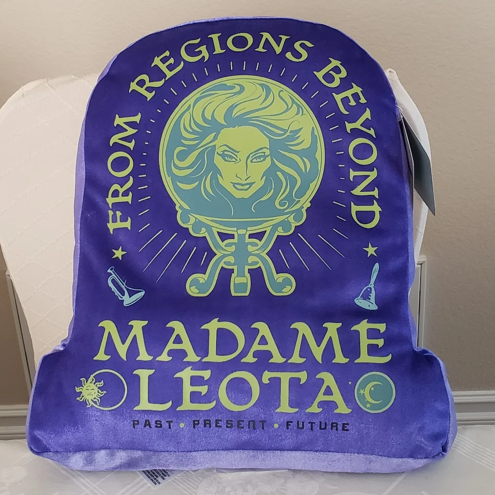 Disney Haunted Mansion Madame Leota Glow in the Dark Pillow NWT